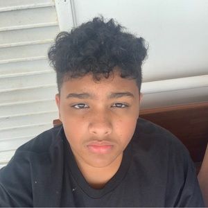 Meet your Posher, Omar